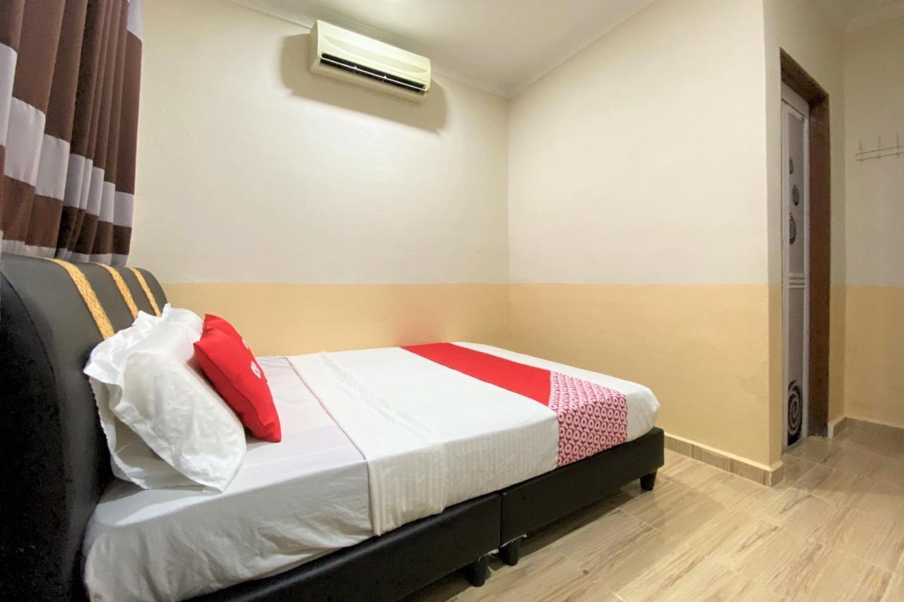 OYO 90205 Bayu Sintok Motel Changlun Bagian luar foto