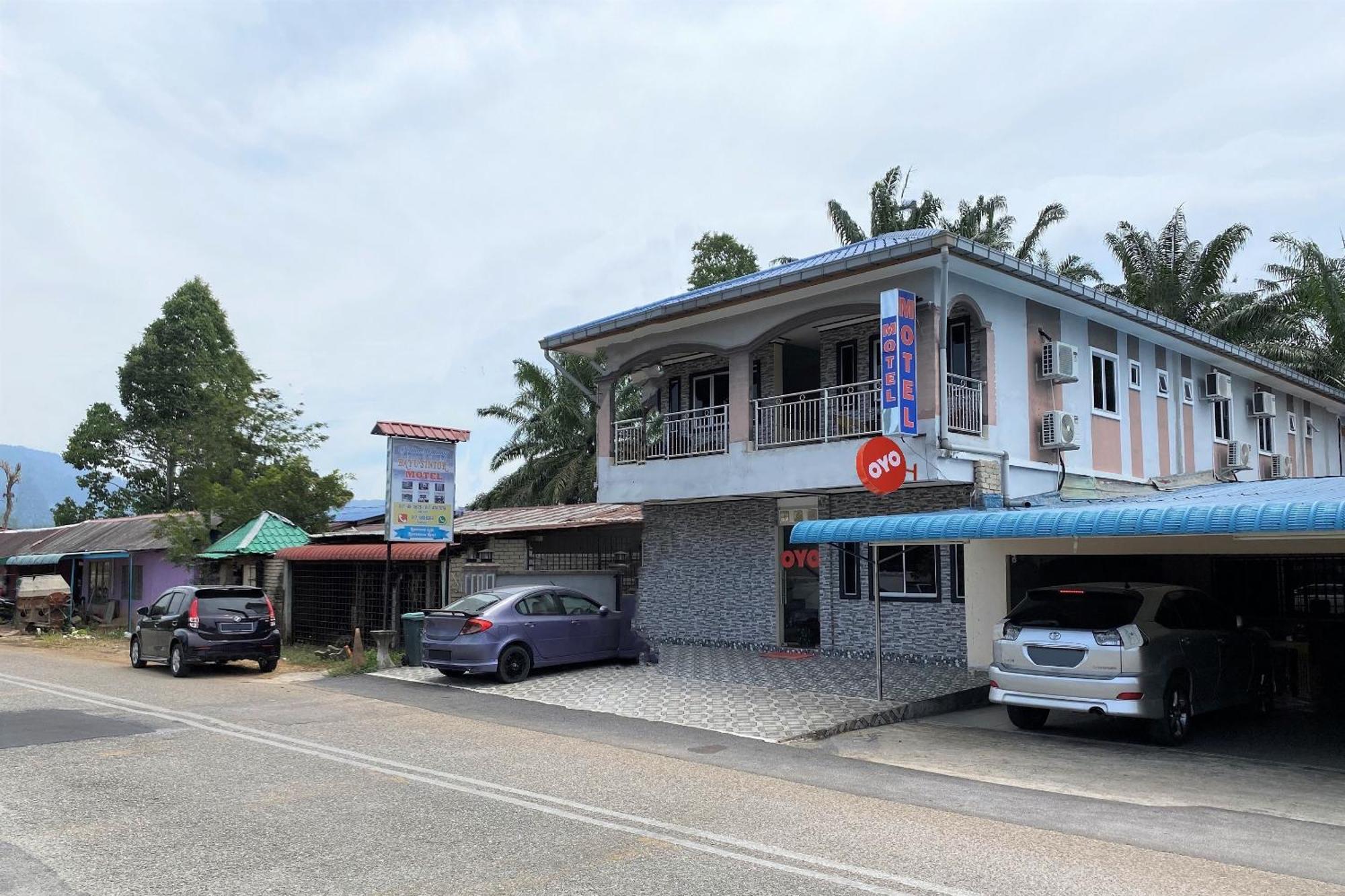 OYO 90205 Bayu Sintok Motel Changlun Bagian luar foto