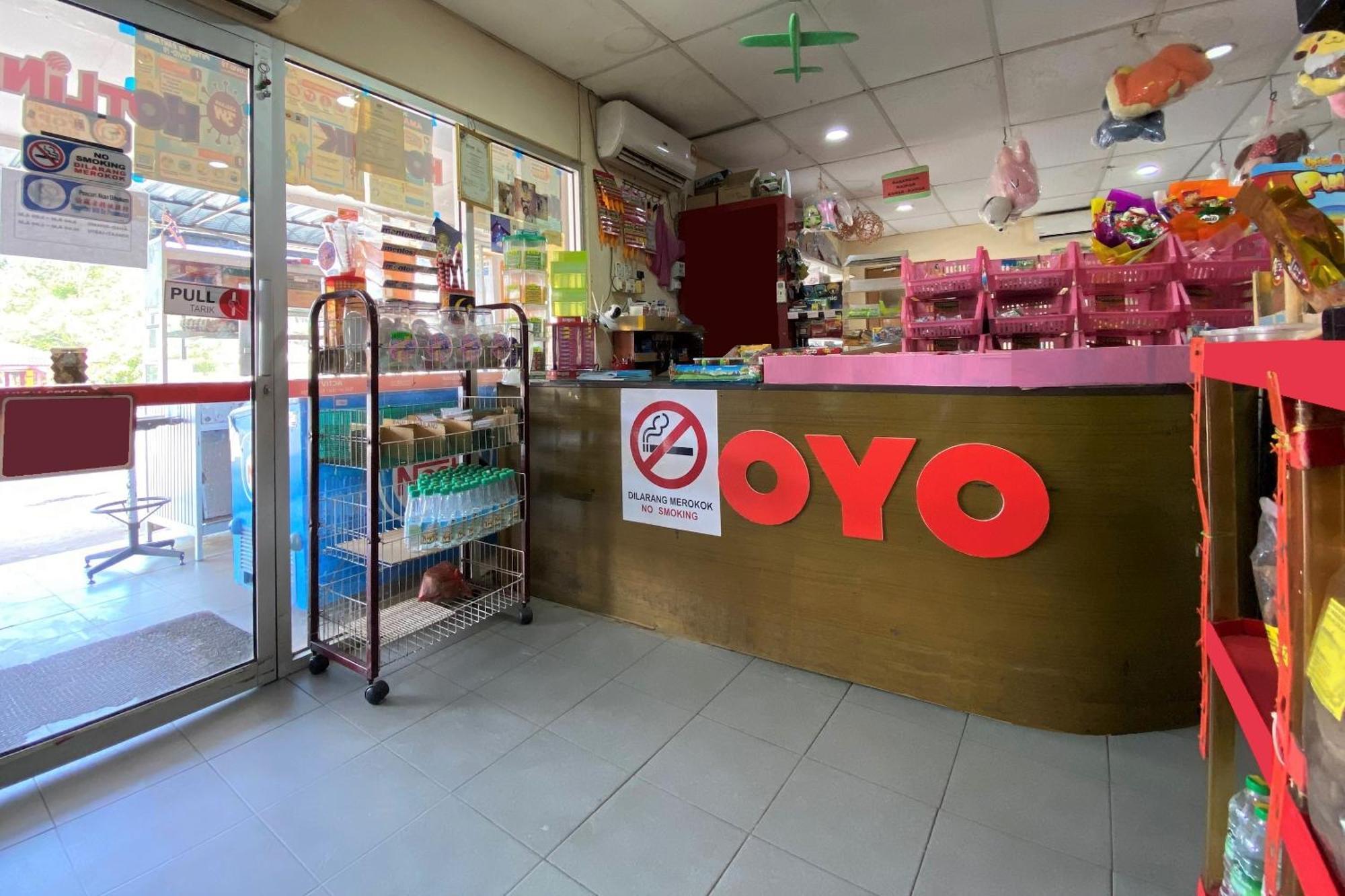 OYO 90205 Bayu Sintok Motel Changlun Bagian luar foto