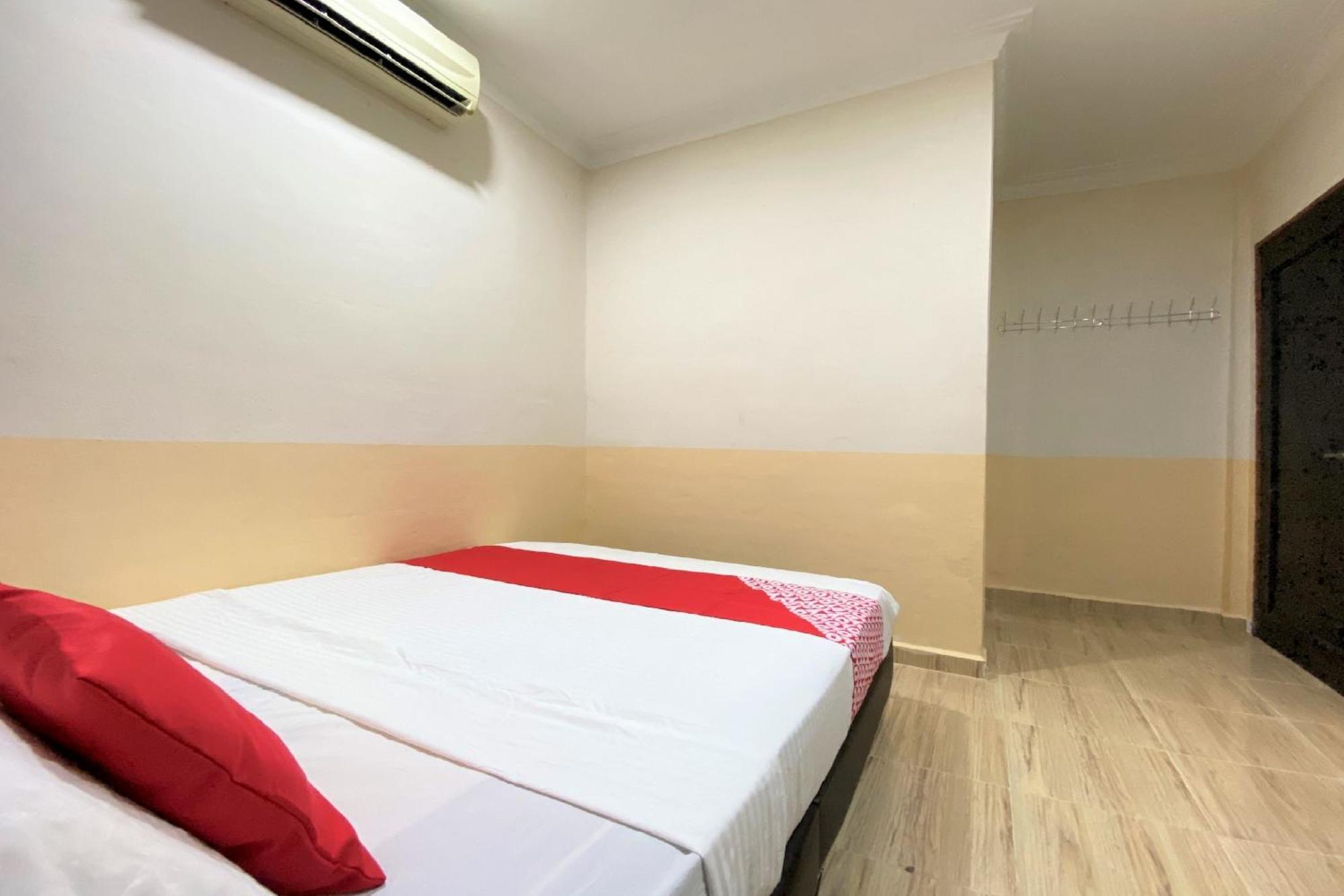 OYO 90205 Bayu Sintok Motel Changlun Bagian luar foto